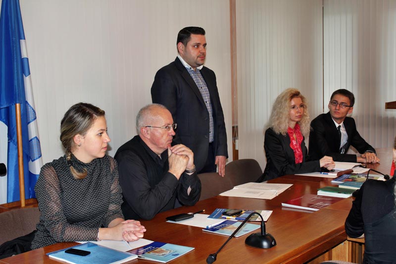 2011_11_17_02