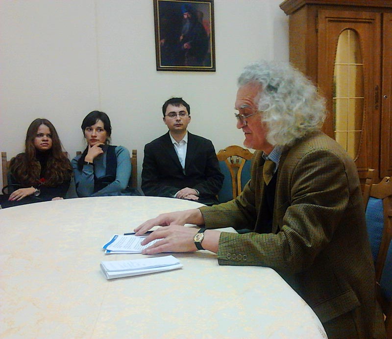2012_10_24_02_04