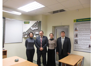 2013_02_04_08