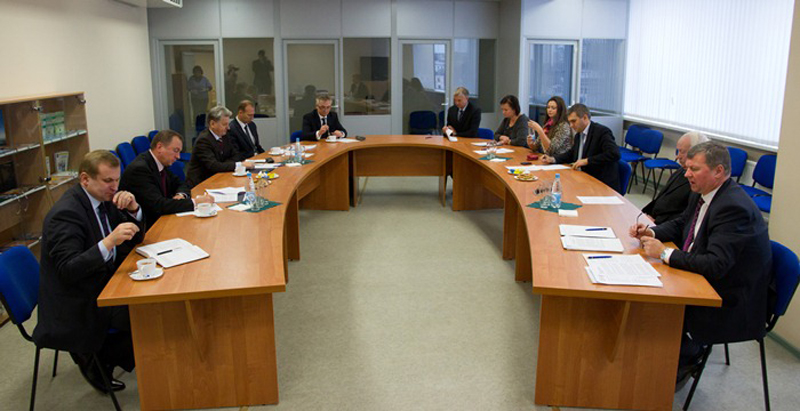 2013_11_15_04